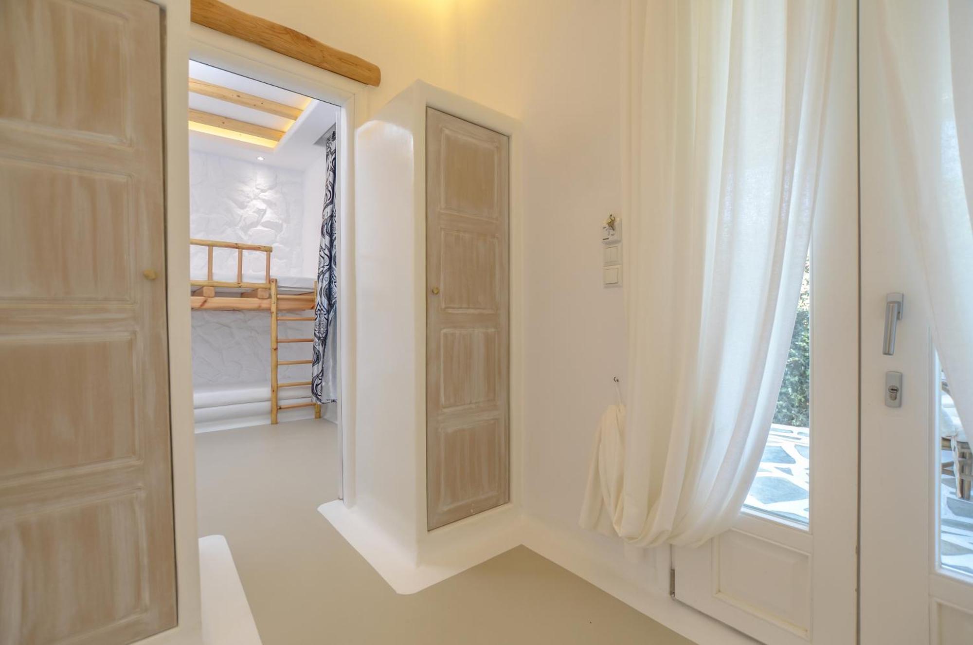 Valena Mare Suites & Apartments Pláka Værelse billede