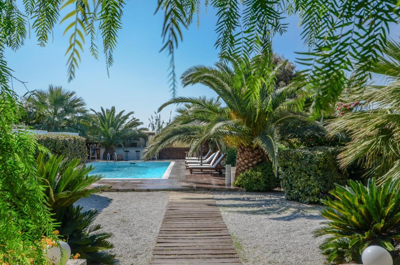 Valena Mare Suites & Apartments Pláka Eksteriør billede